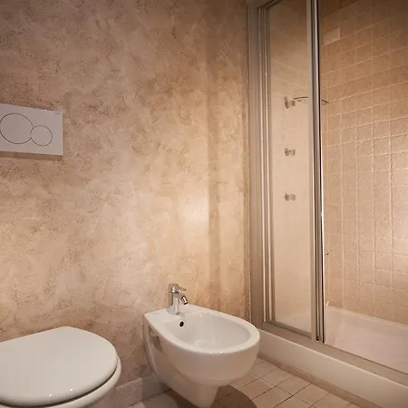 First Class Guest house Florence